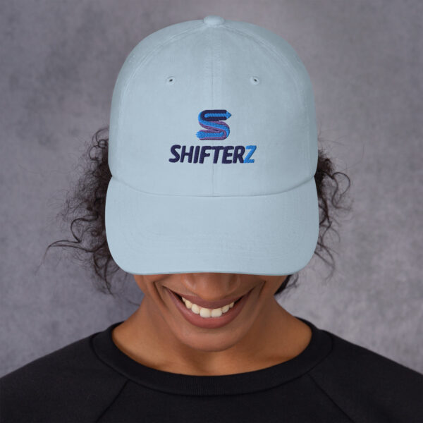 Shifterz hat